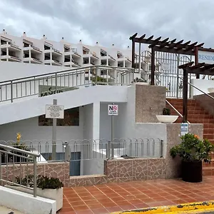 https://san-marino-planta-4.tenerifehoteles.net